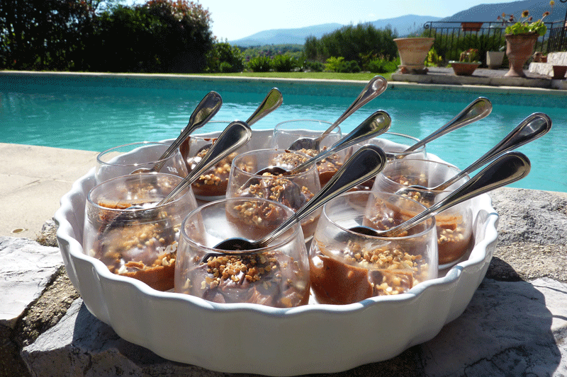 Chocolate mousse for parties