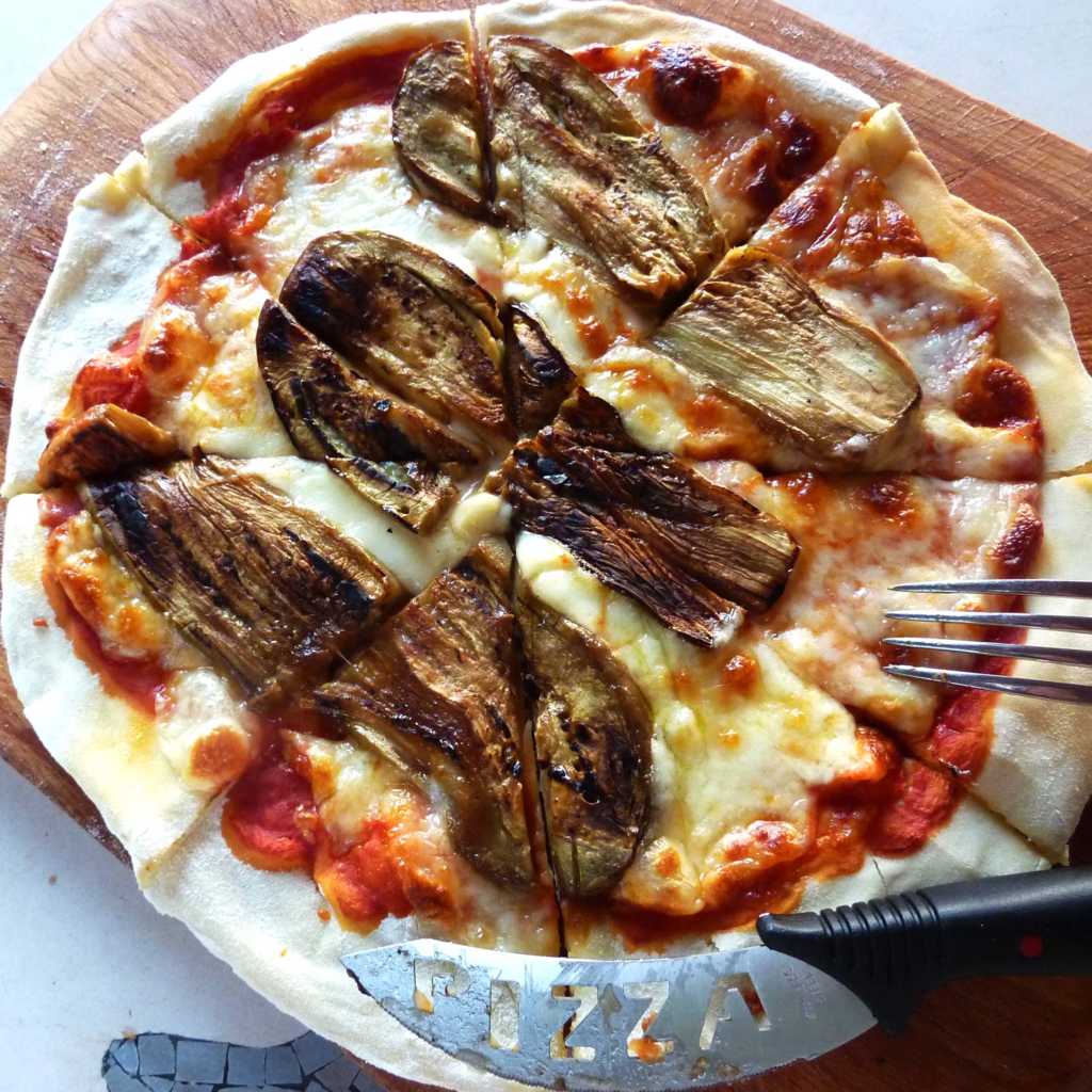 Pizza with Grilled Aubergine