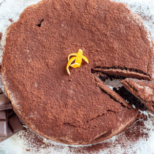 Easy Torta Caprese (Italian Flourless Chocolate Cake)