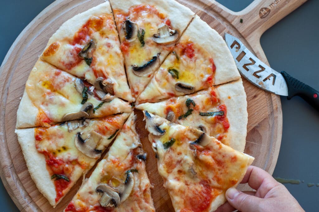 pizza with mushrooms topping