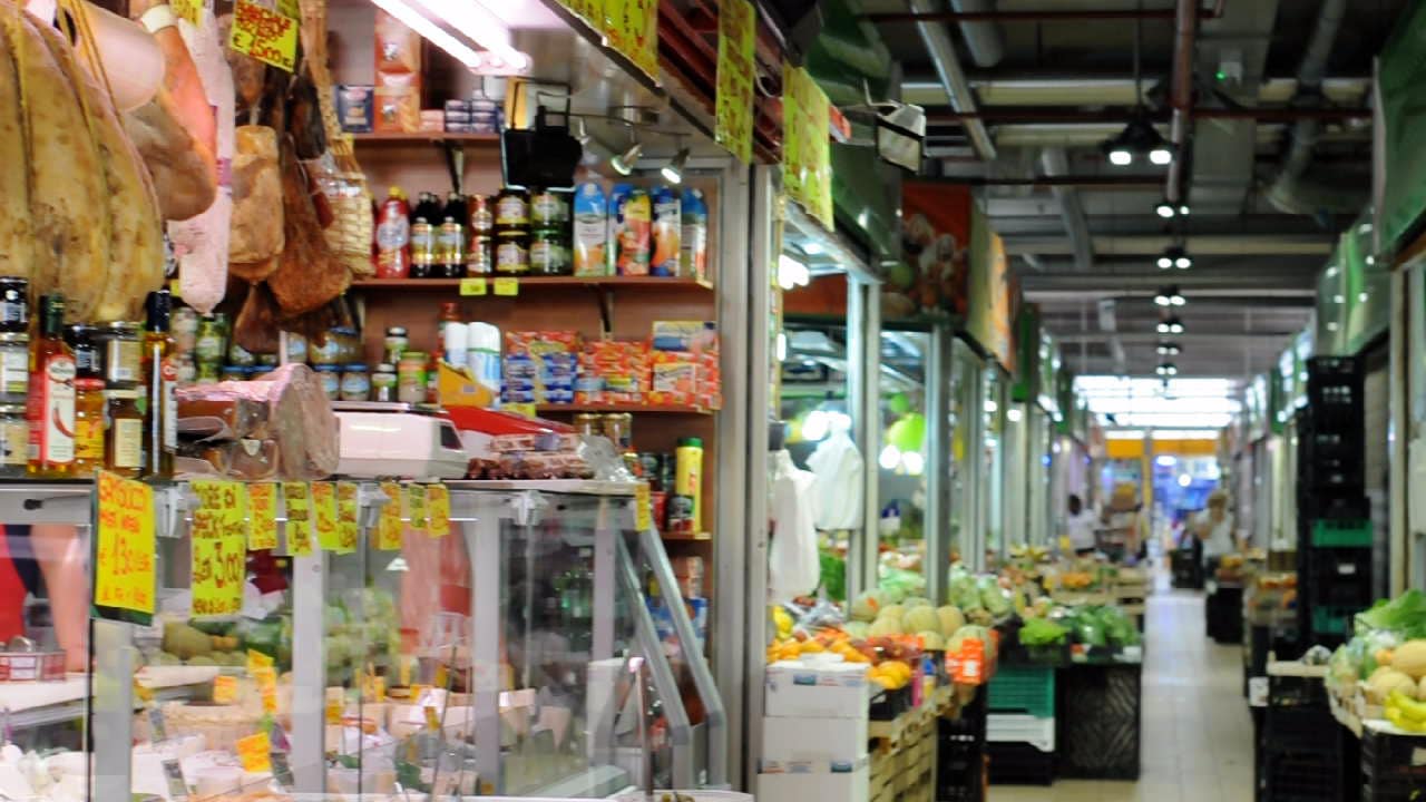 Covered market in Rome