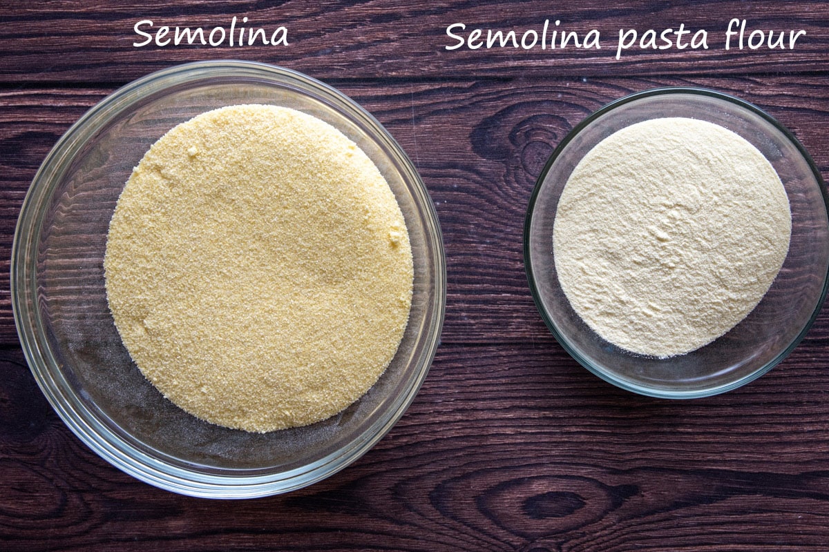 semolina and semolina flour next to each others