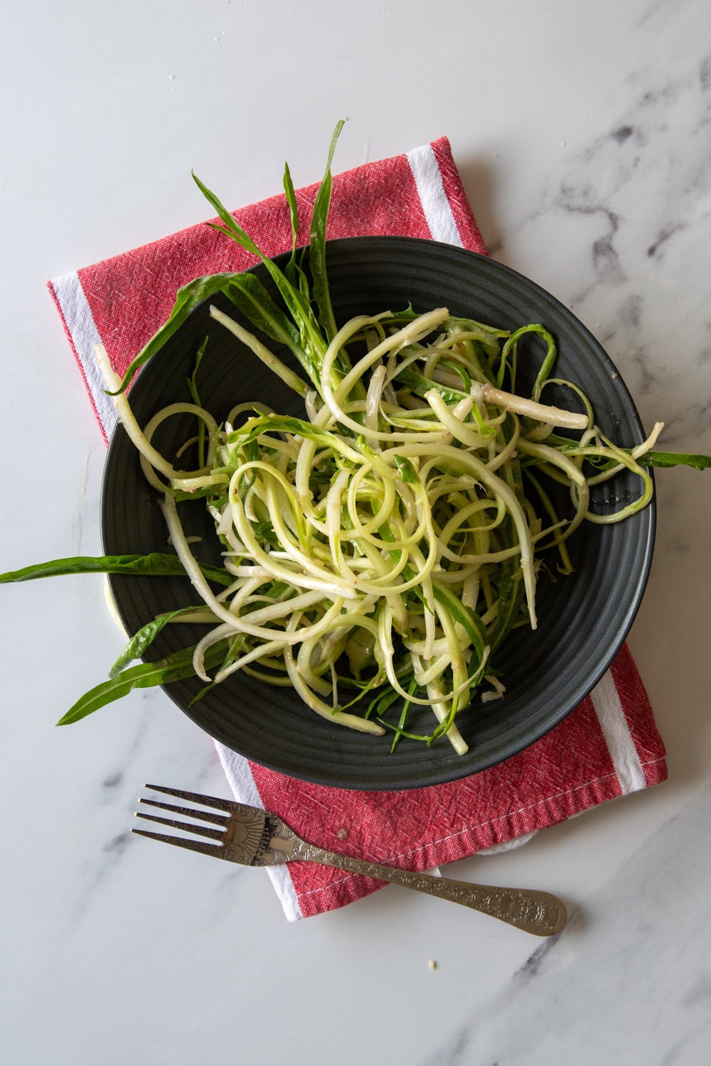 serving curly puntarelle
