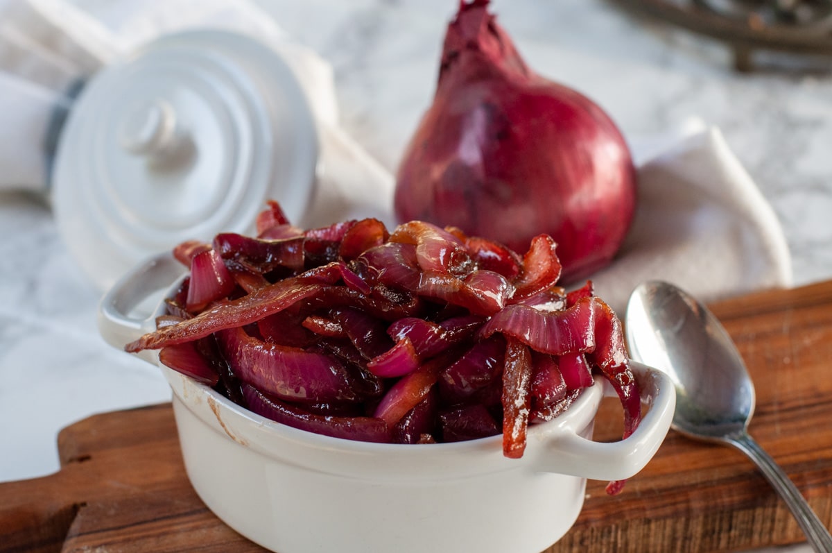 red onion relish