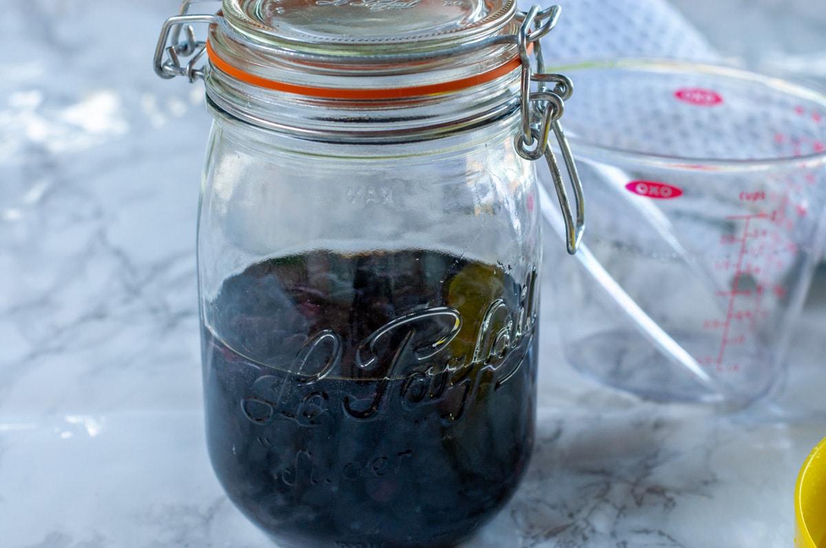 soaking blueberries into alcohol