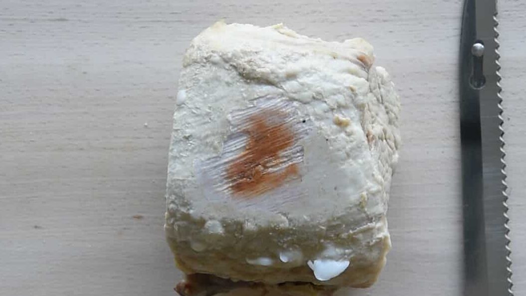 Let it rest on the cutting board