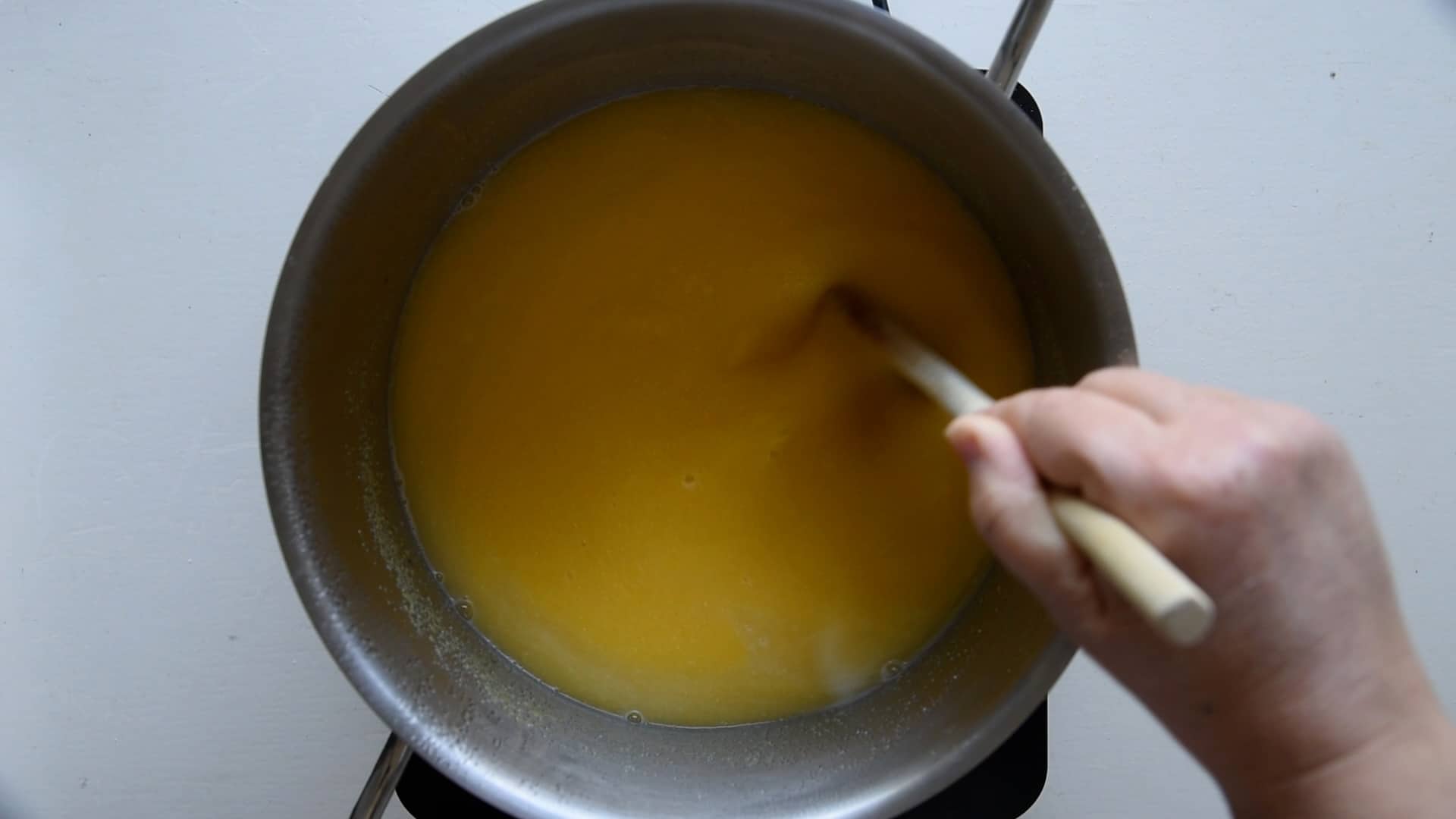 Stir the polenta for 1 hour