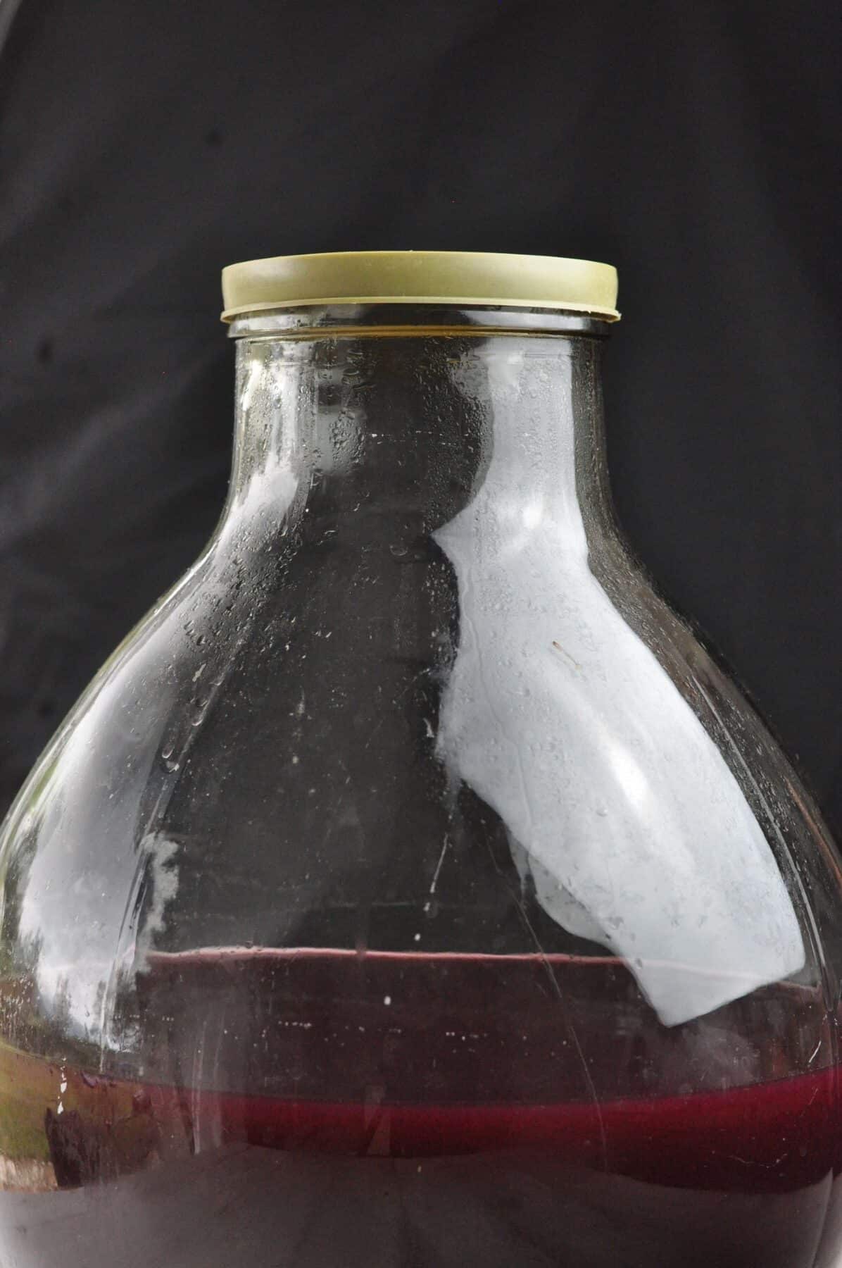 Sealing the fragolino for 2 more days