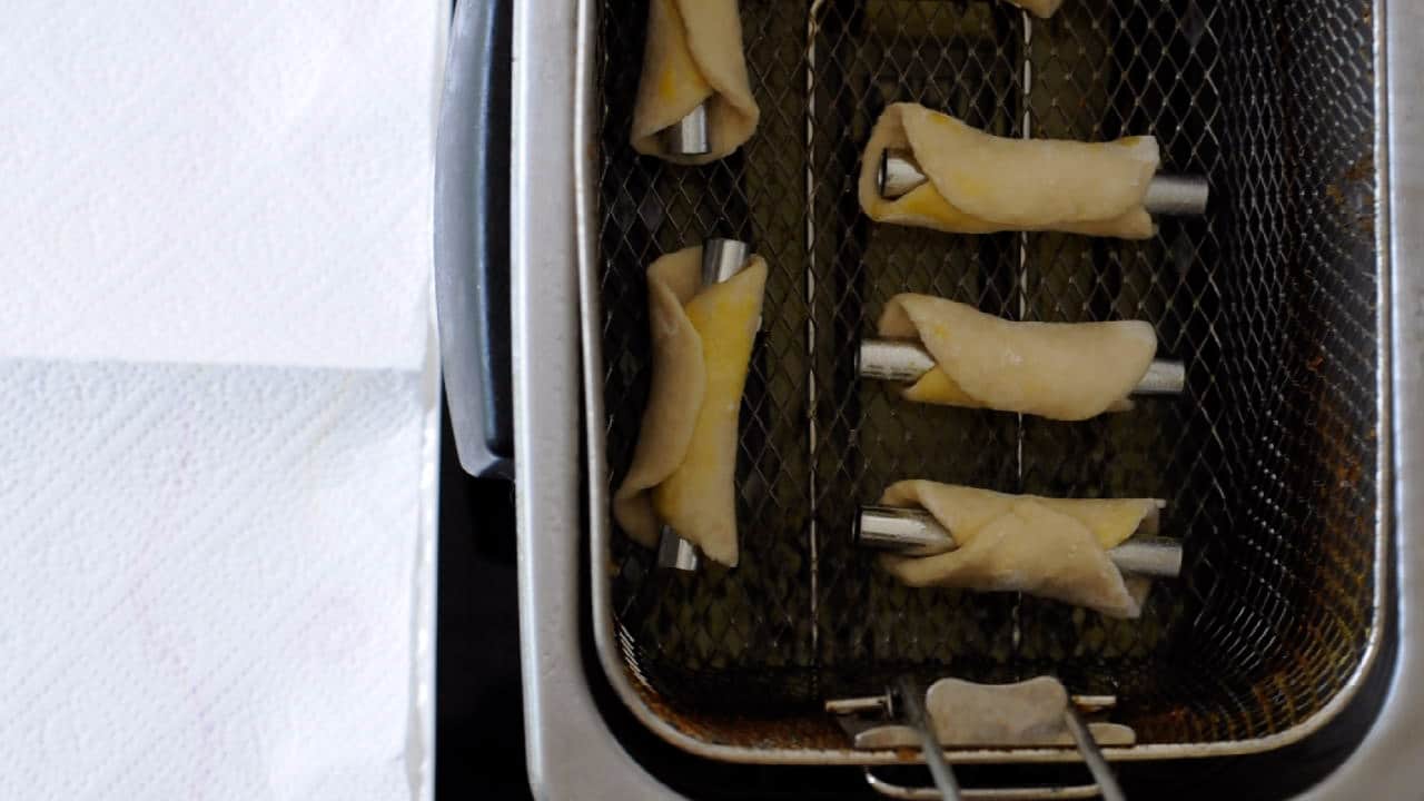 put the shell in the frier