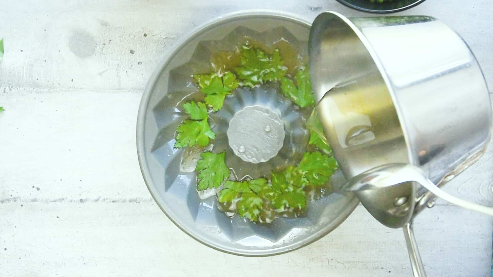 pour more gelatine over the parsley