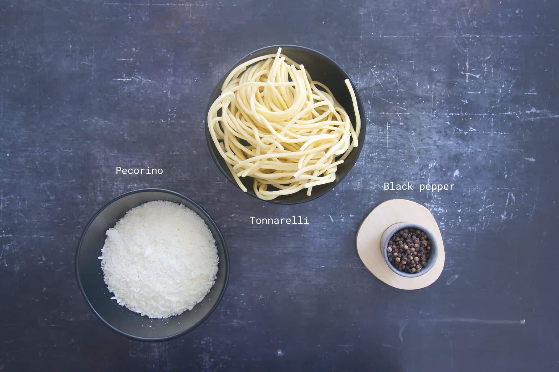 Cacio e pepe ingredients