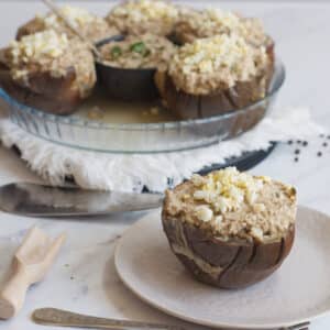 Round stuffed eggplants