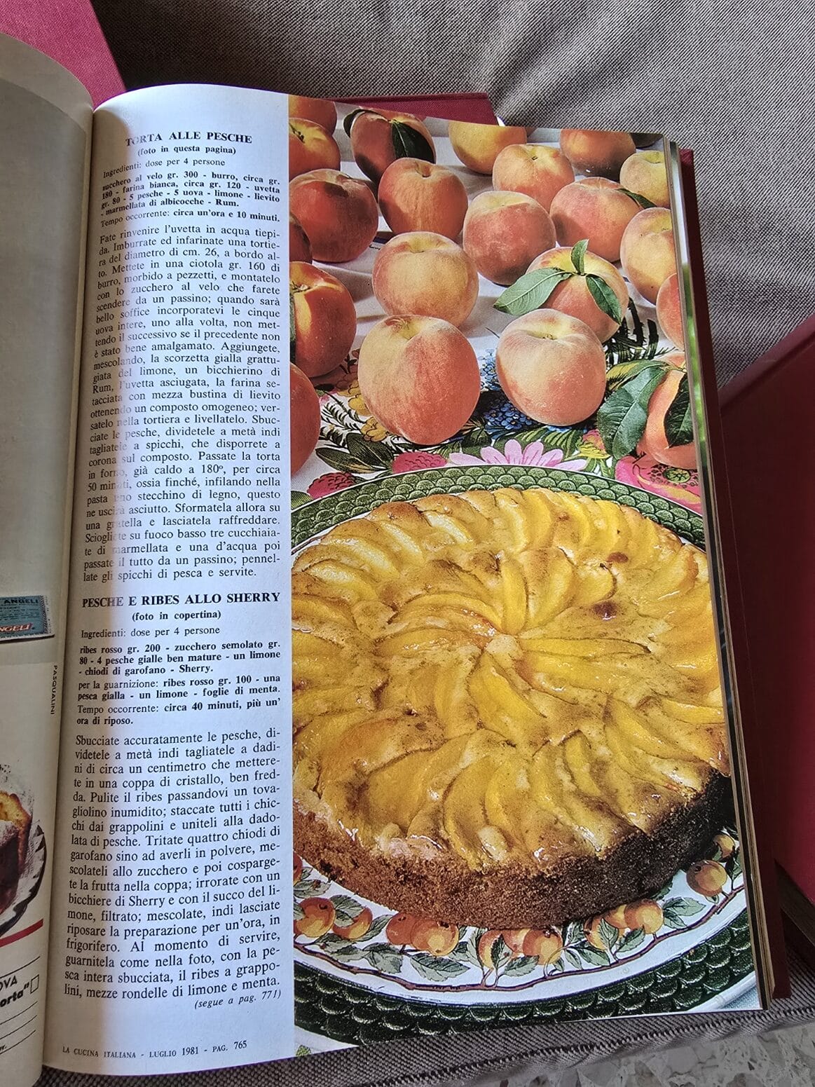 Cocina italian recipe of the peach cake