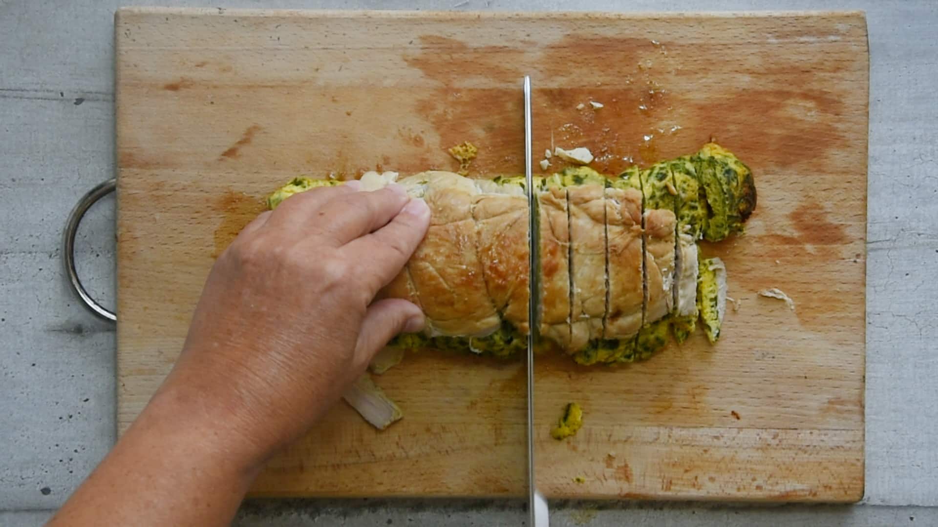 remove the twines then slice it.