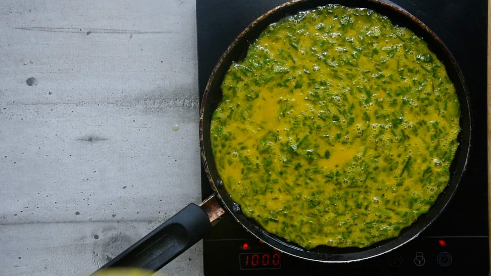pour in the mixture into the crepe pan